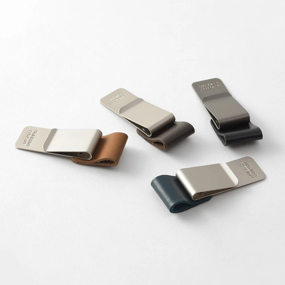 016 Pen Holder