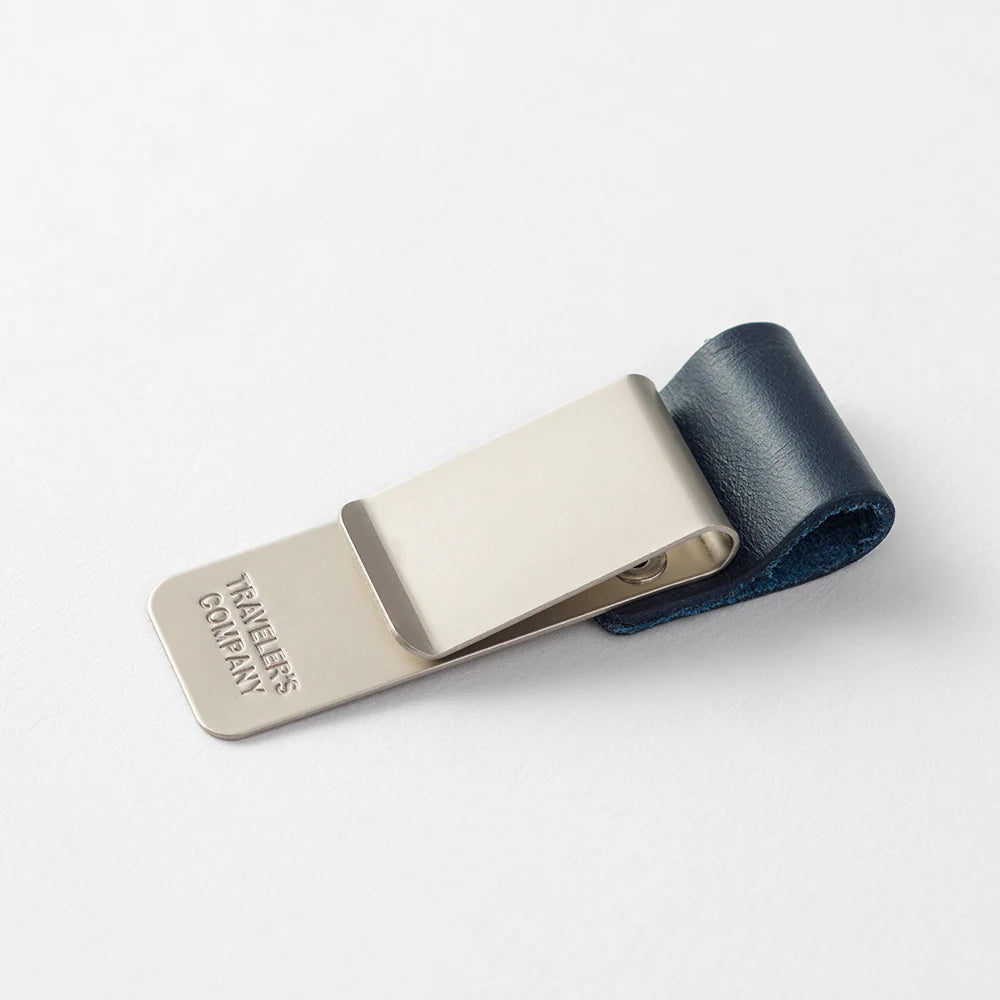 016 Pen Holder