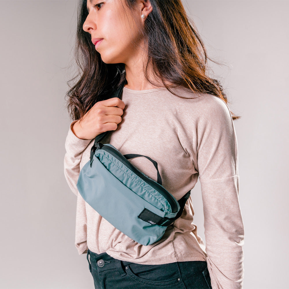 Refraction Packable Sling
