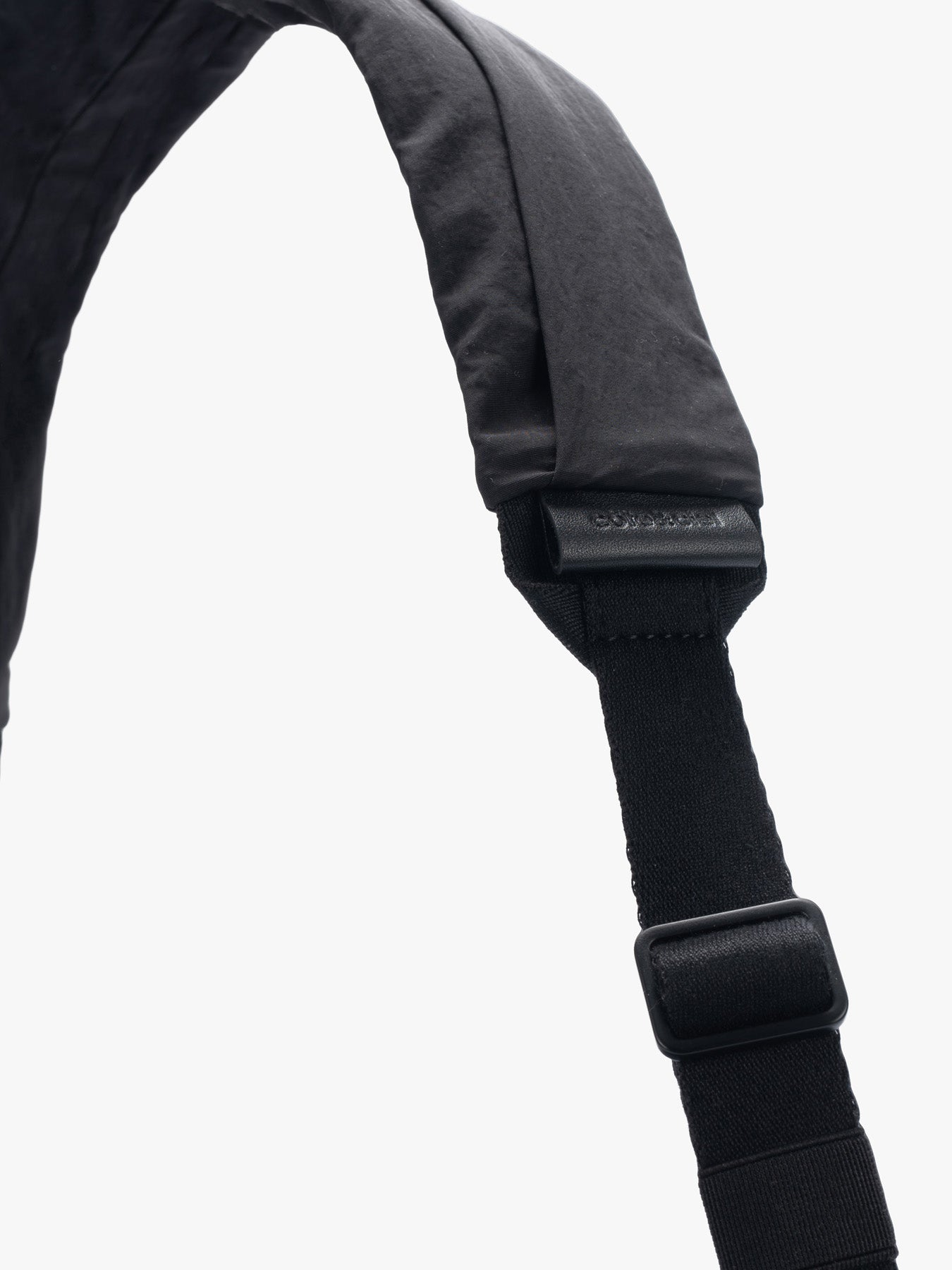 Orne Otra Gathered Black