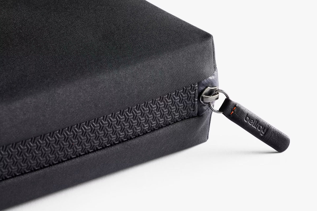 Tech Kit - Carryology Edition