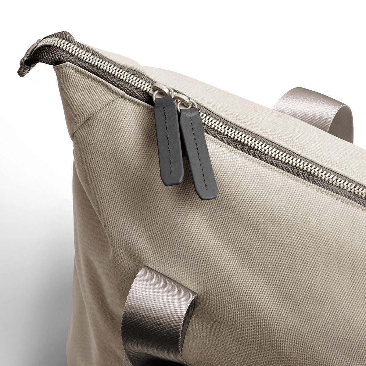 Classic Getaway Bag - 28L