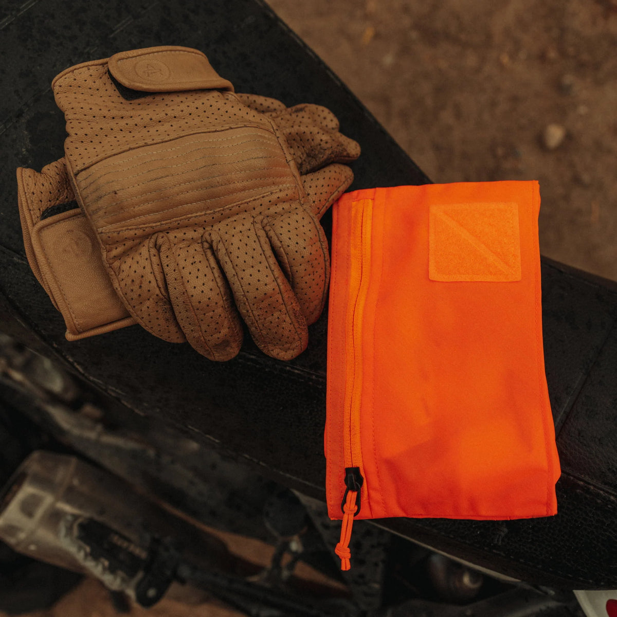 Civic Flat Pouch
