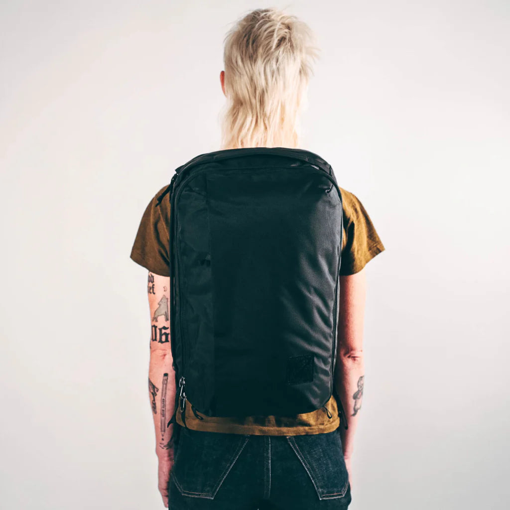 Civic Panel Loader - 24L