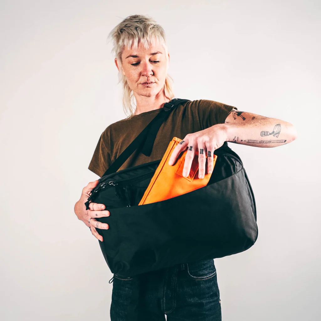 Civic Panel Loader - 24L