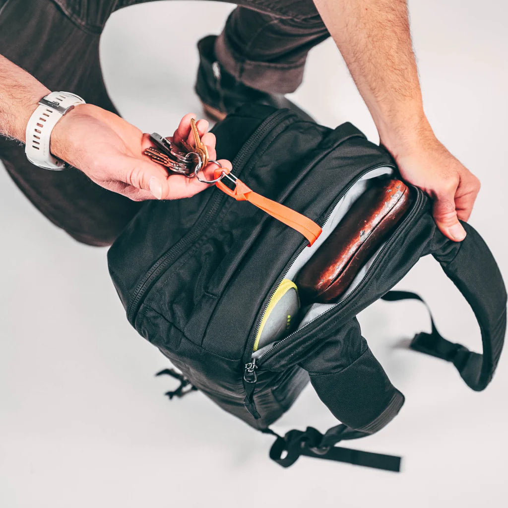 Civic Panel Loader - 24L