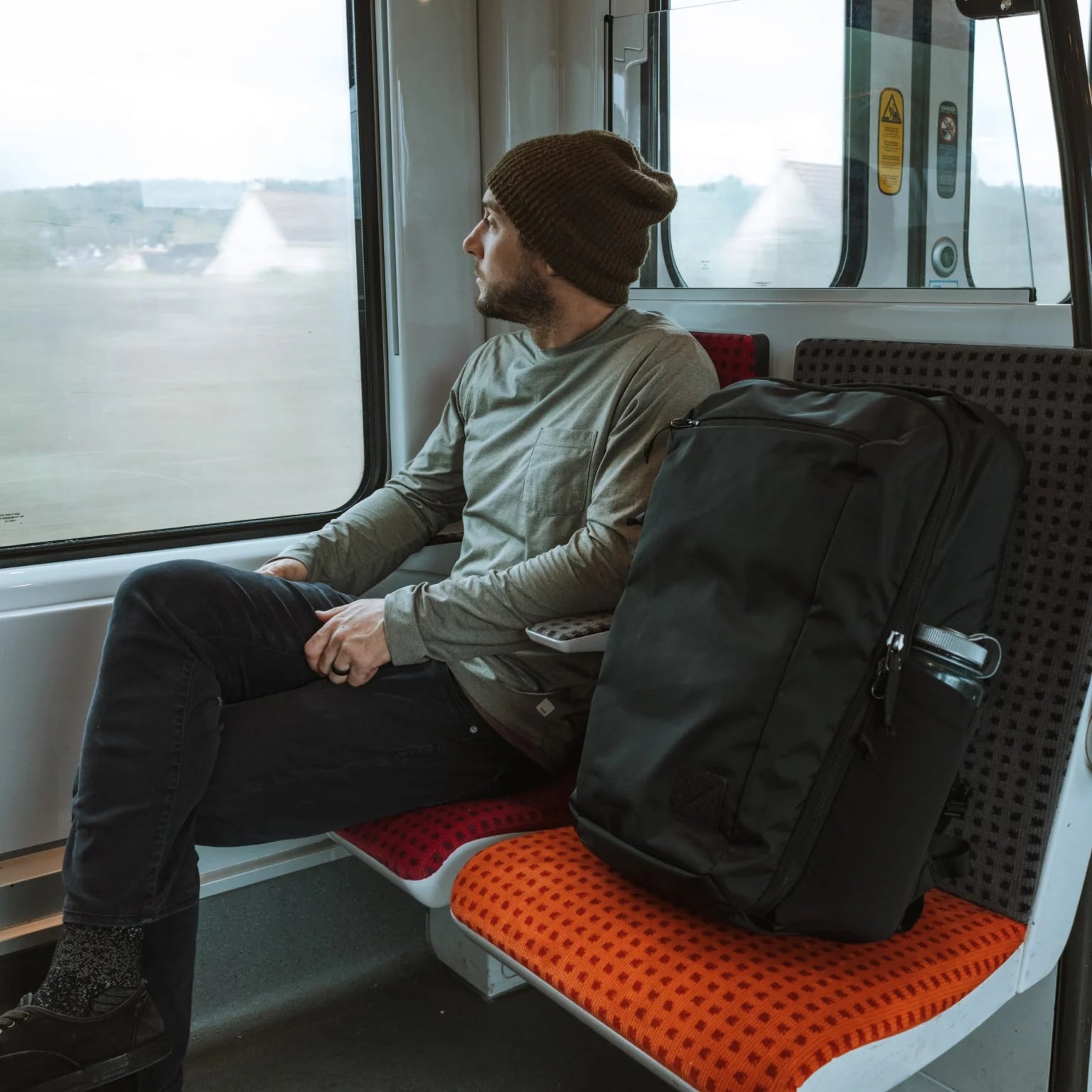 Civic Travel Bag - 35L