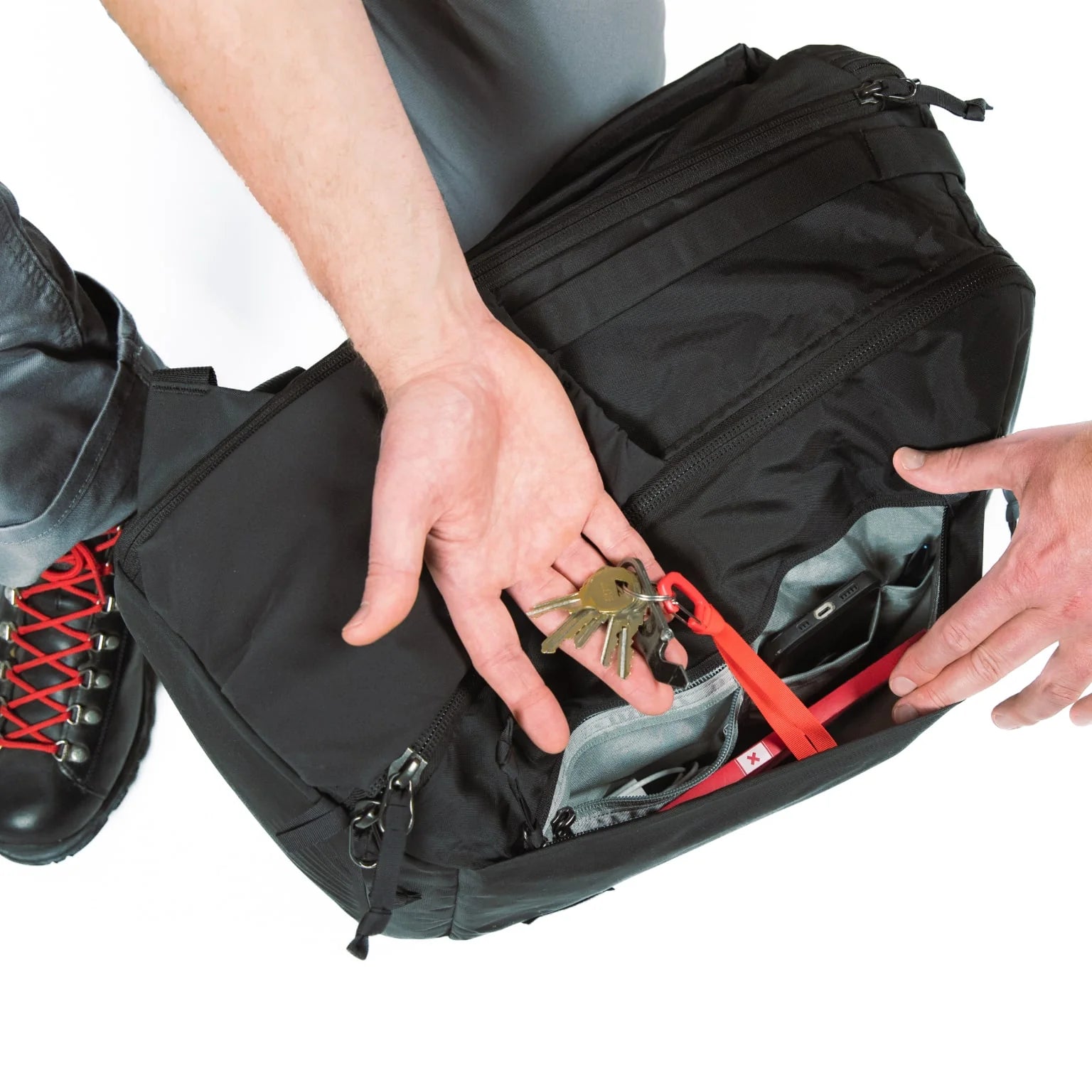 Civic Travel Bag - 26L