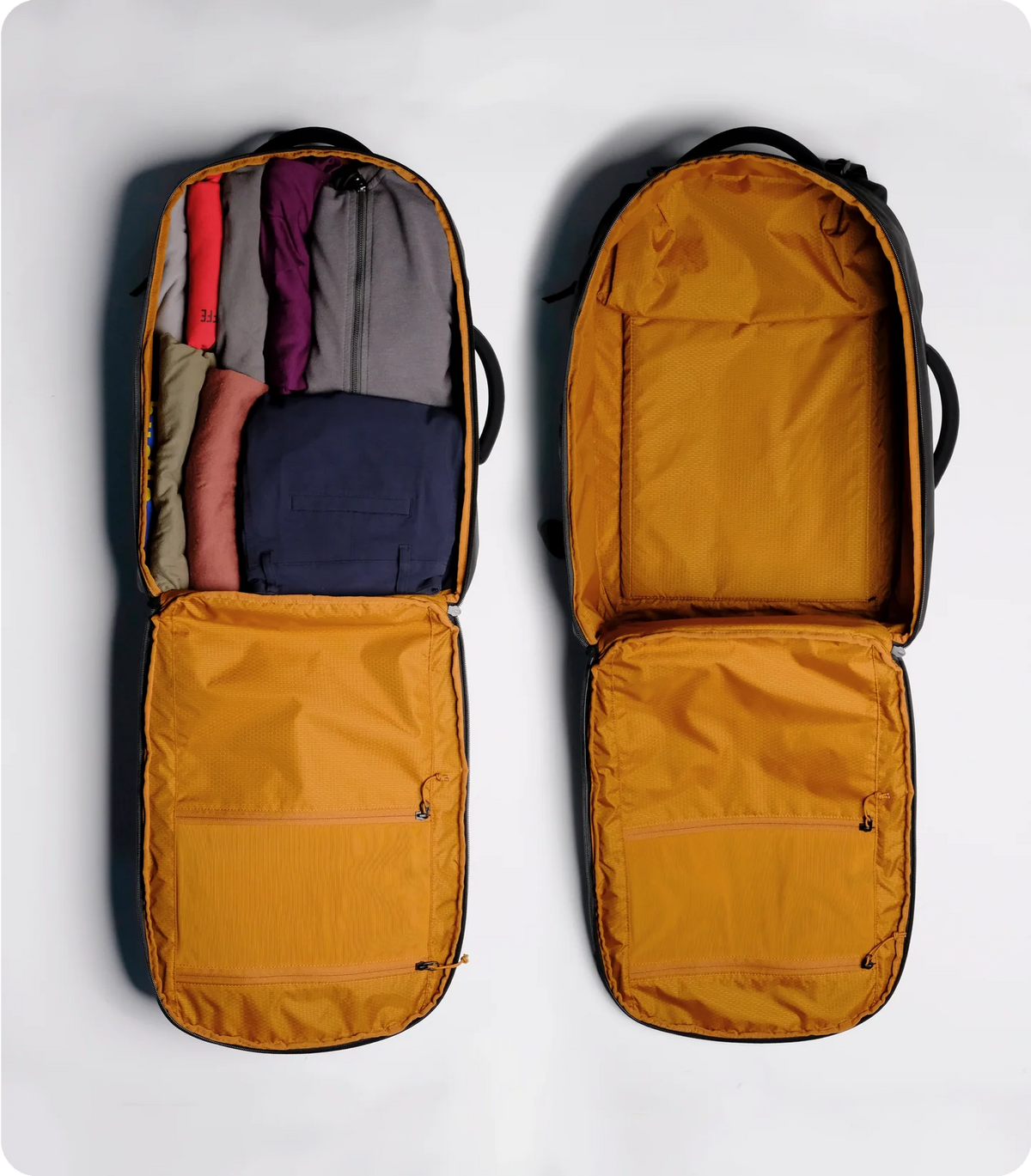 Levo Travel Backpack - 30L