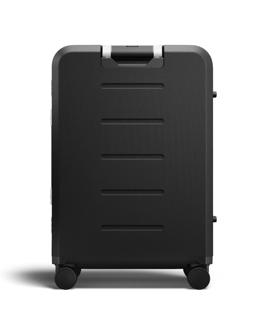 Ramverk Pro Check-in Luggage Medium - 67L