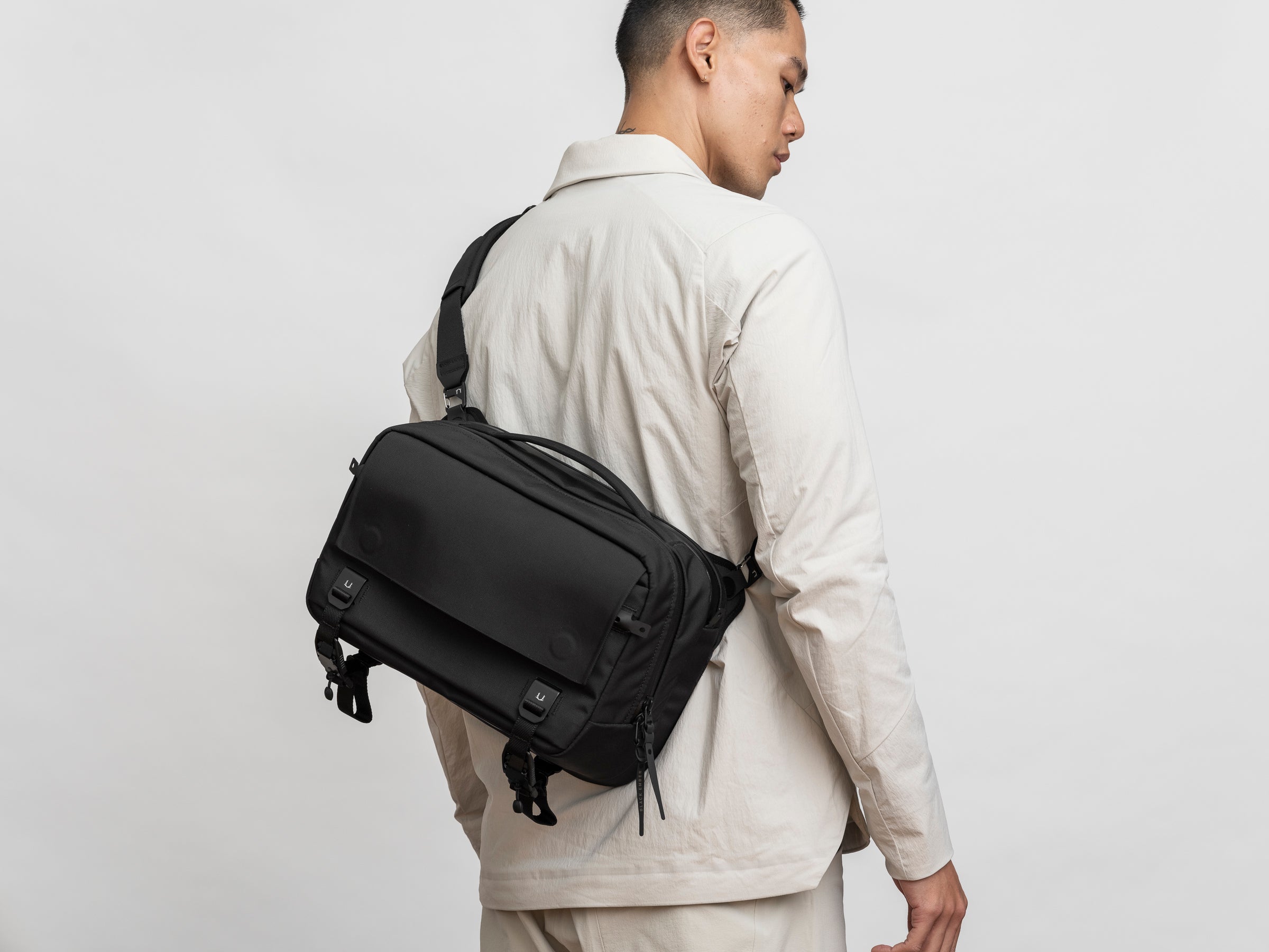 Grip-Sling 12L Camera Kit