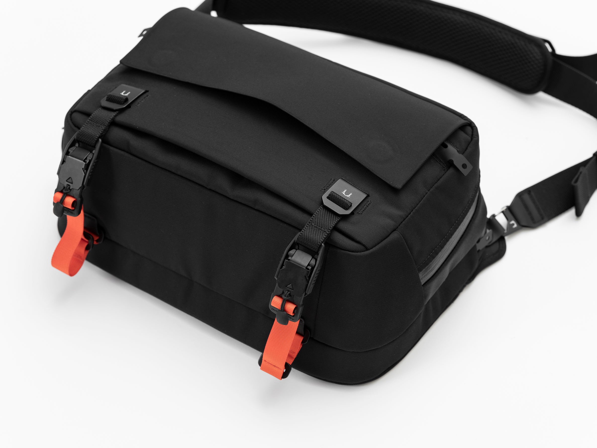Grip-Sling 12L Camera Kit