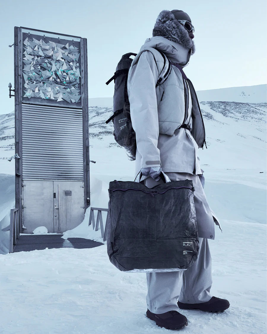 Weigh Darker Helmet Bag - 32L