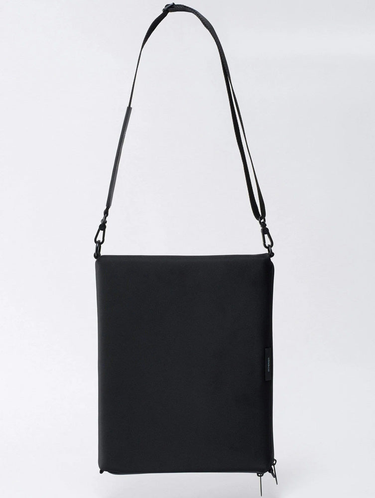 Inn L Sleek Black