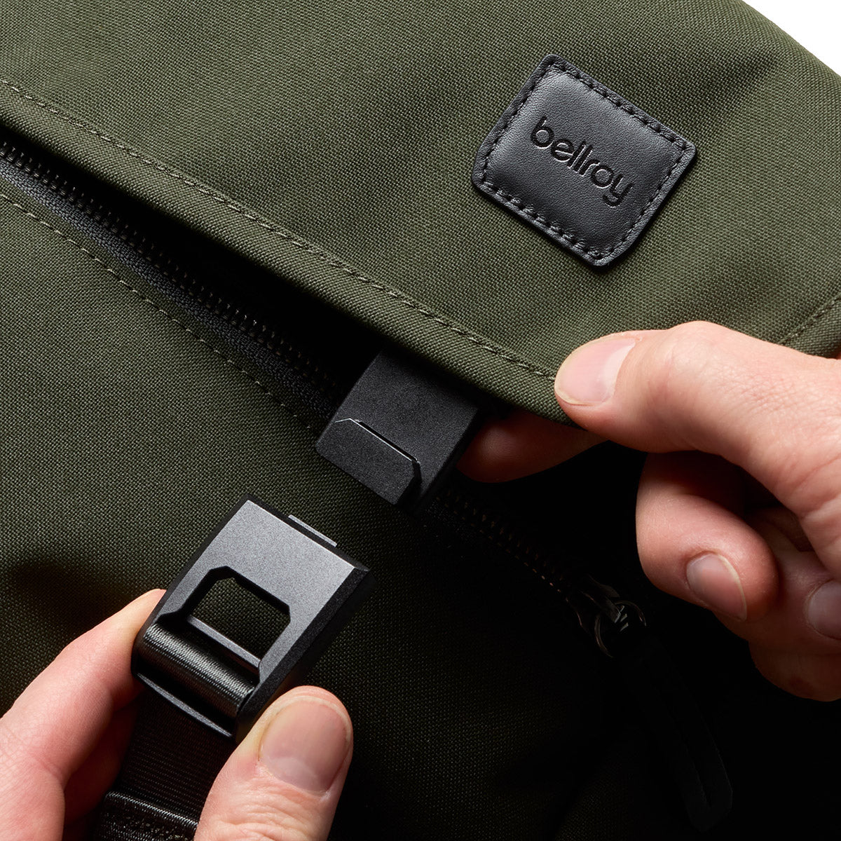 Classic Messenger - 13L
