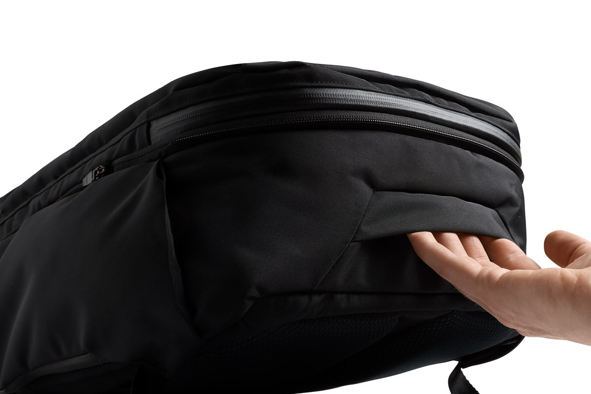 Transit Travel Pack Pro 30-38L