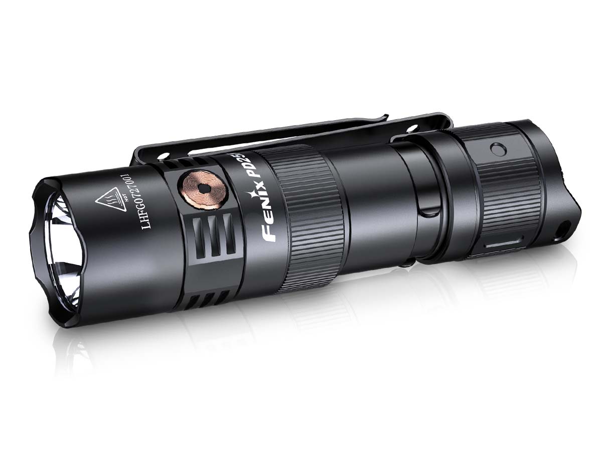 PD25R - 800 Lumens - Rechargeable LED Flashlight