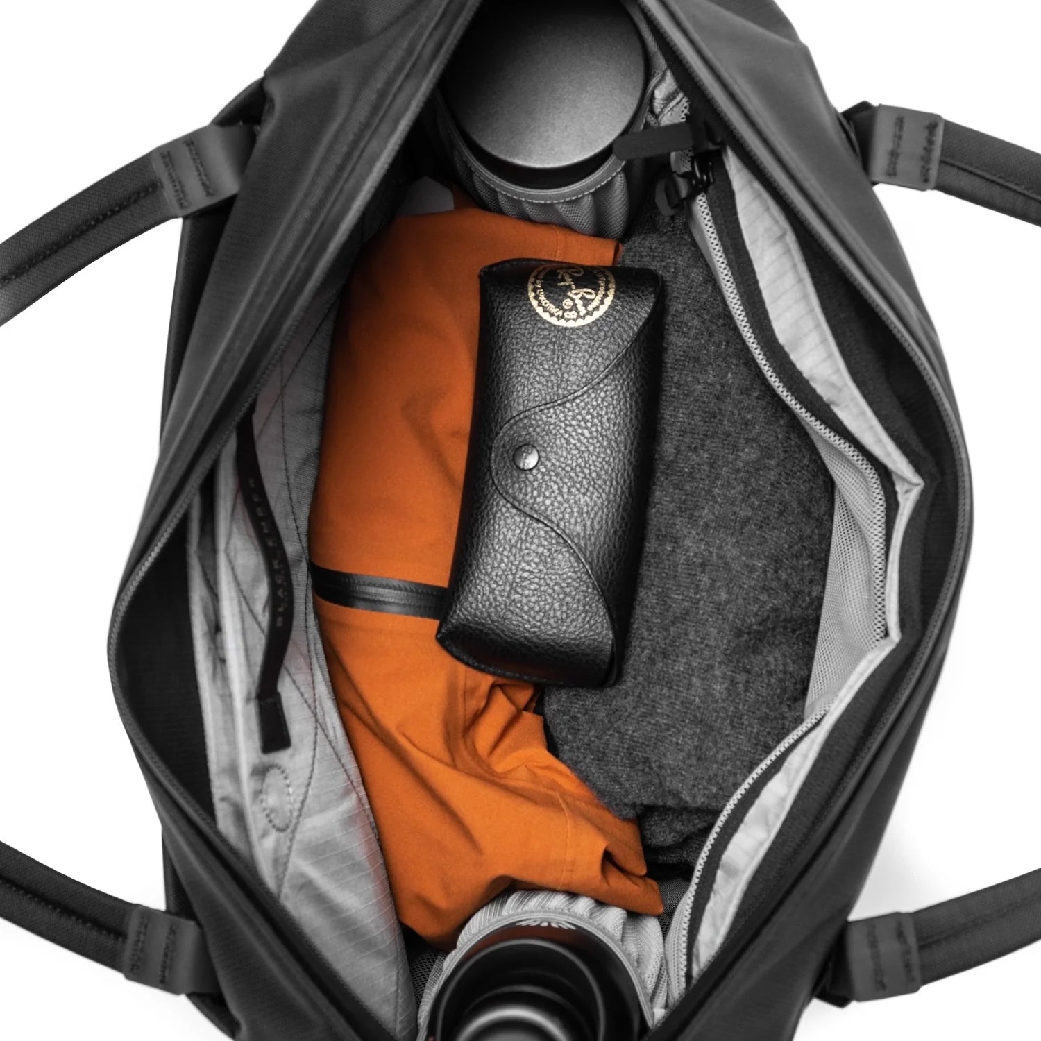 WPT SHLDR Tote Jet Black - 20L