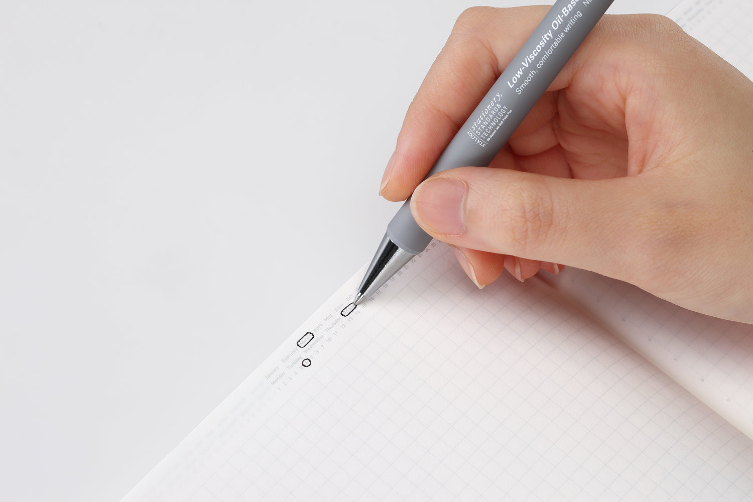 Editor's Series 365 Days Notebook - A5 - Grid