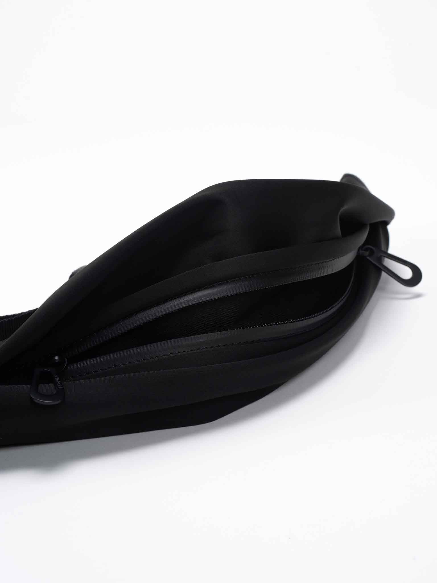 Adda Sleek Black Shoulder Strap