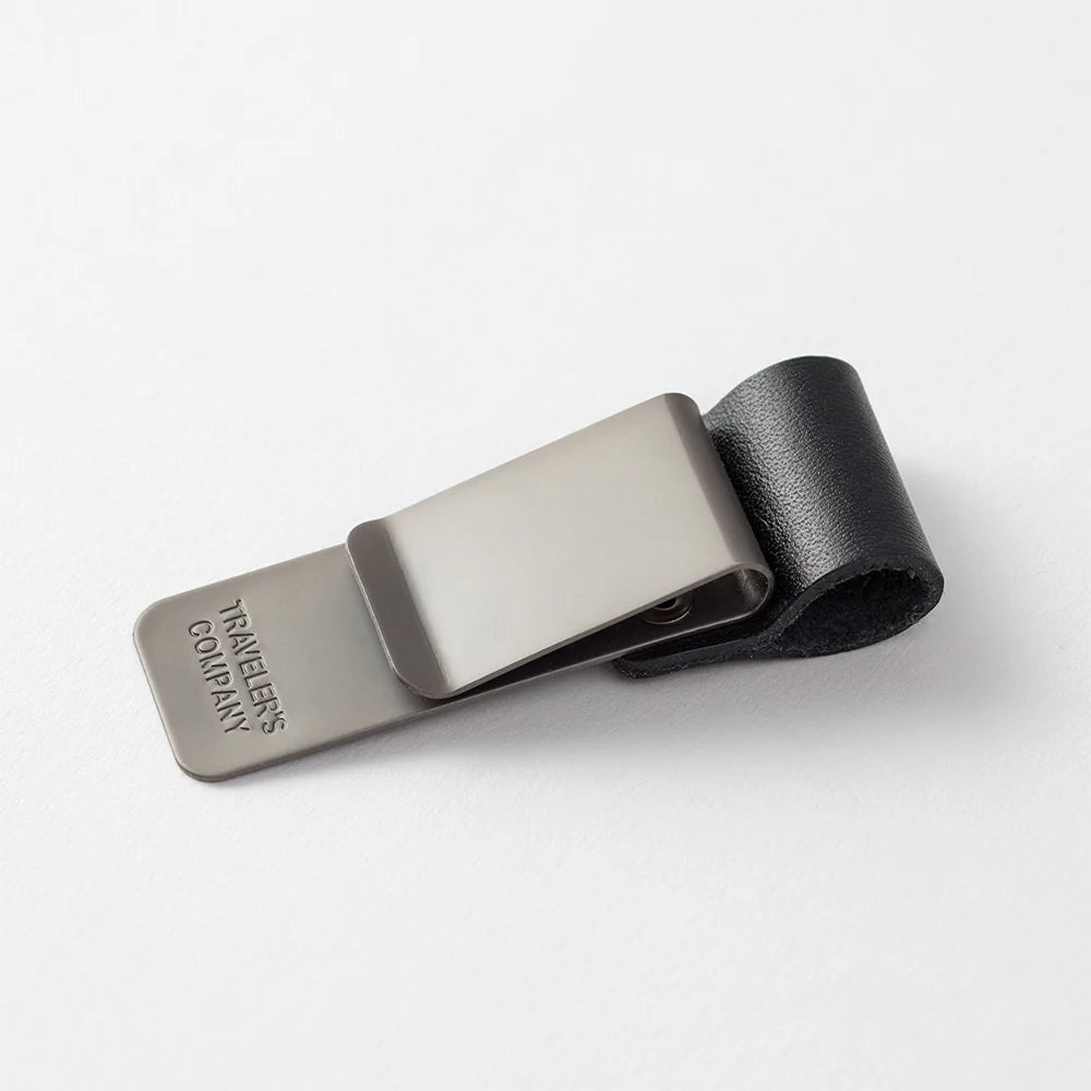 016 Pen Holder