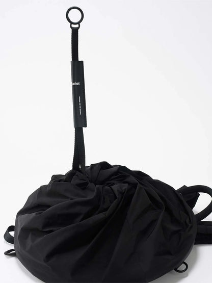 Adria Smooth Black