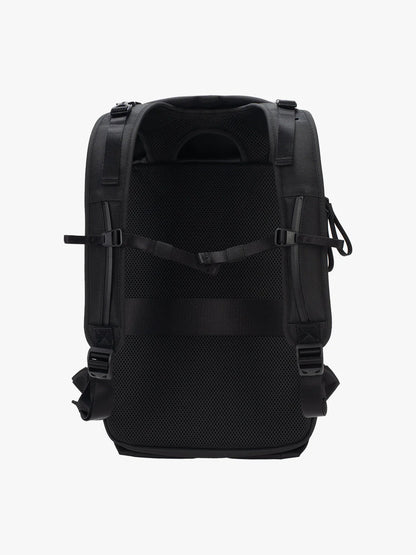 Saru Sleek Black