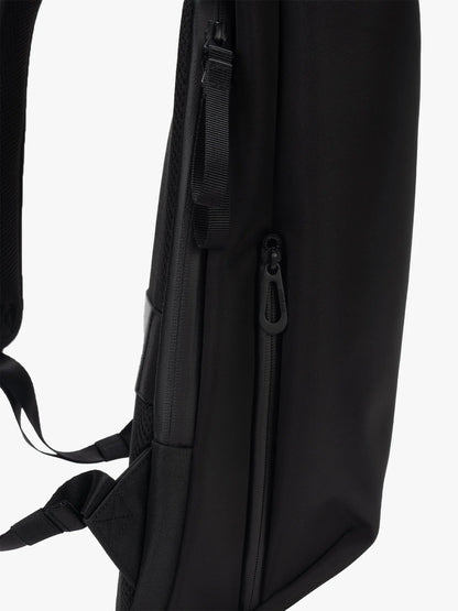 Saru Sleek Black