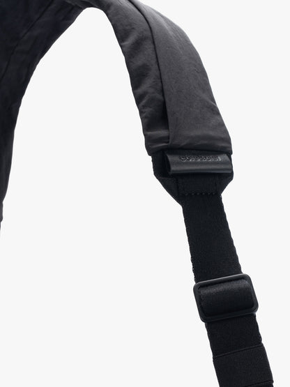 Orne Otra Gathered Black