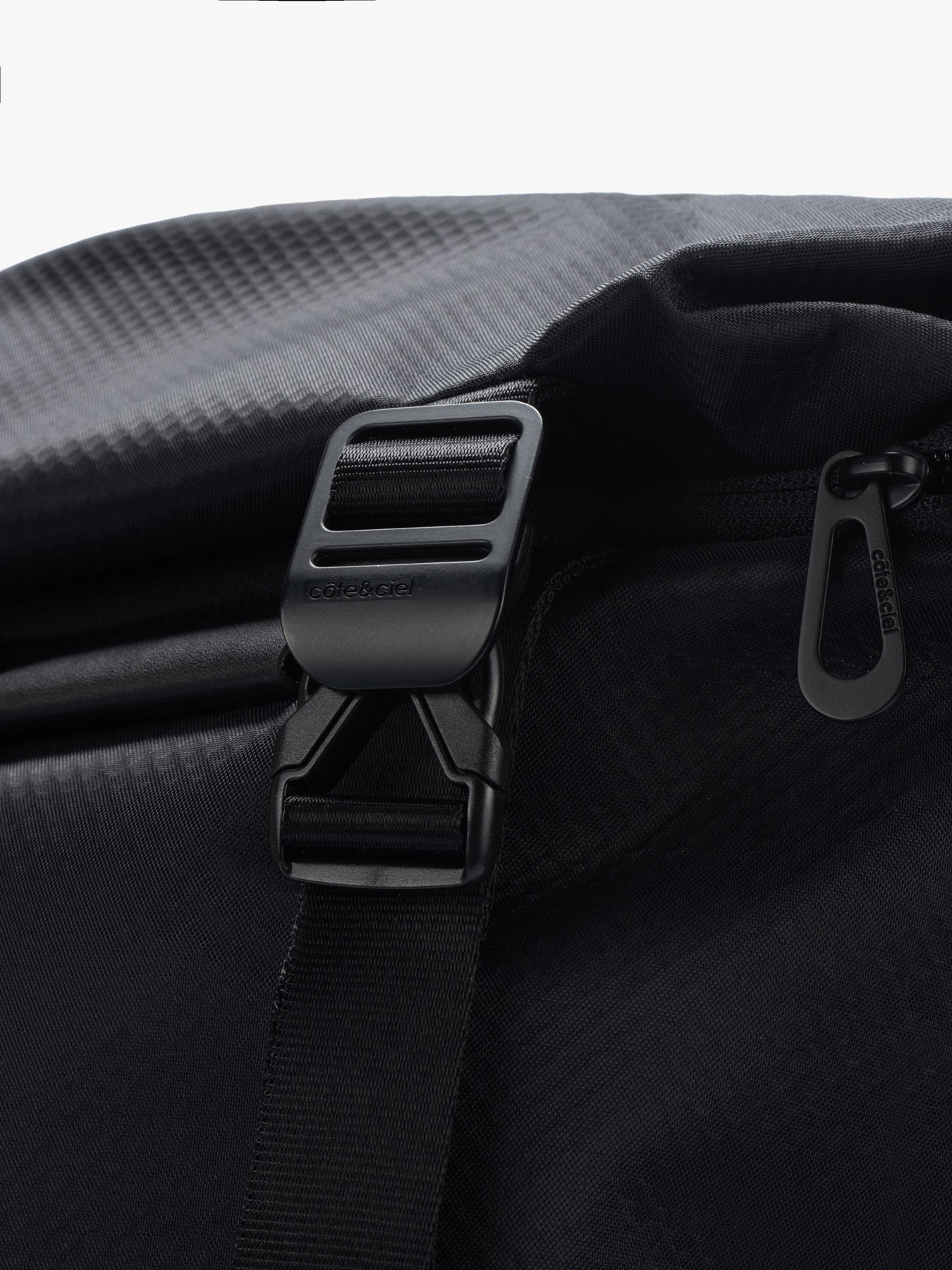 Venta Satellite Black