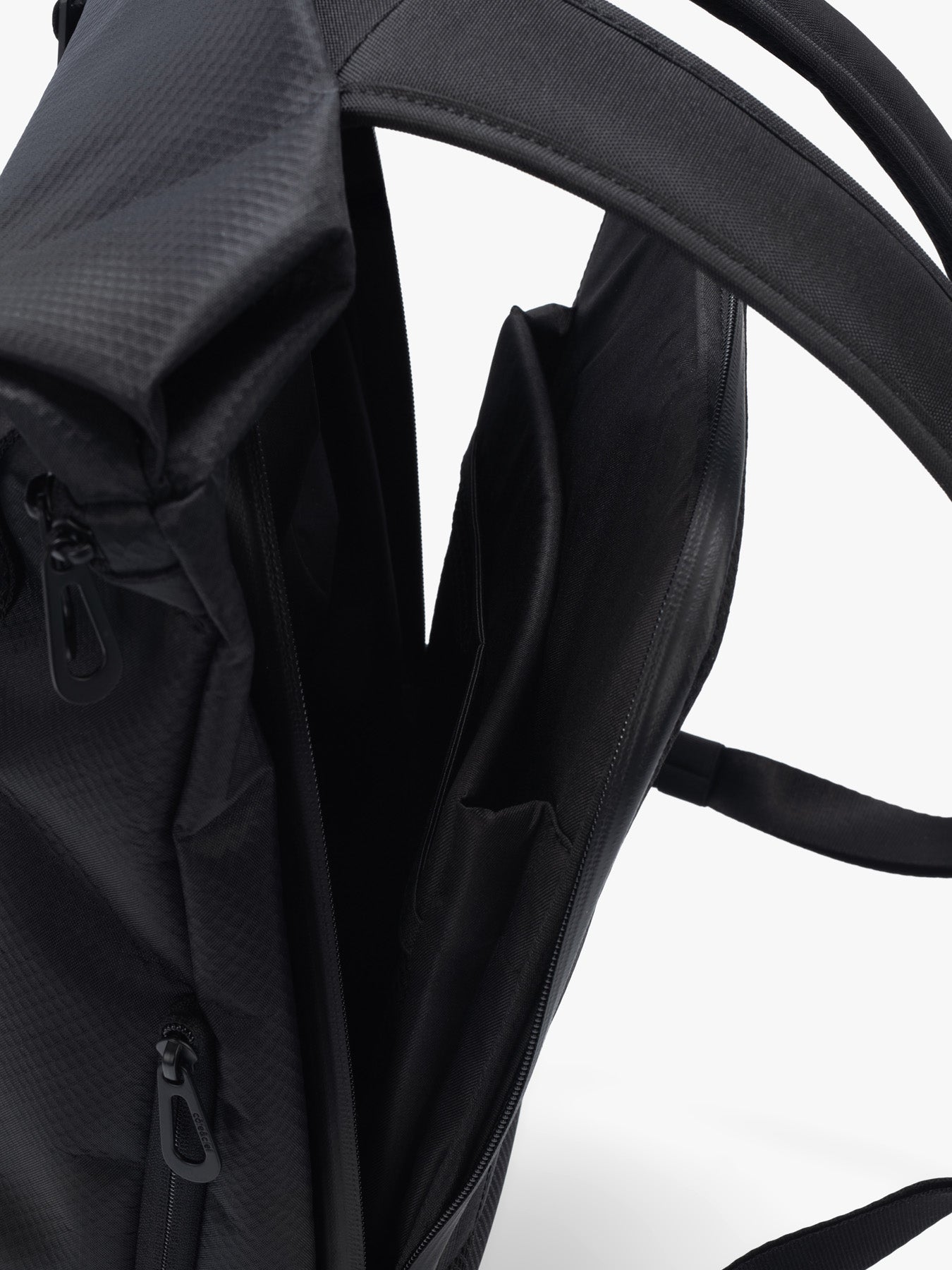 Venta Satellite Black