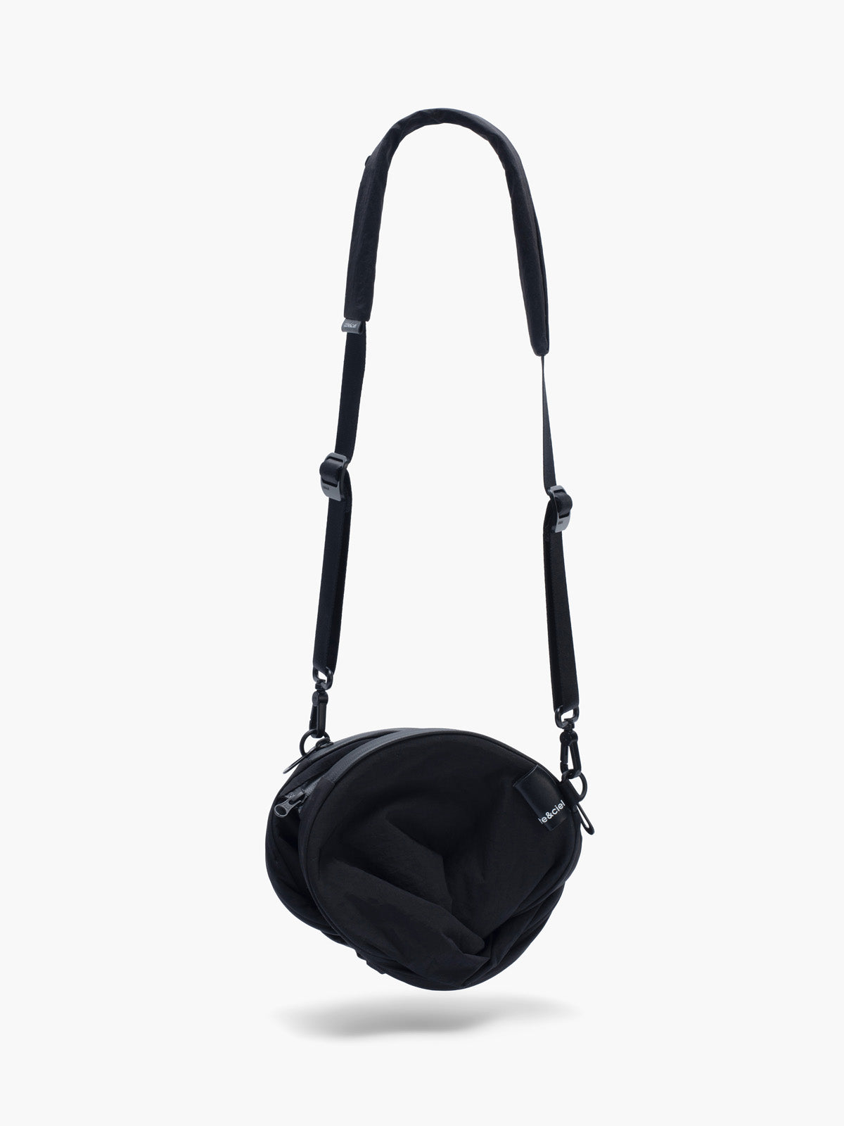 Luka Smooth Black