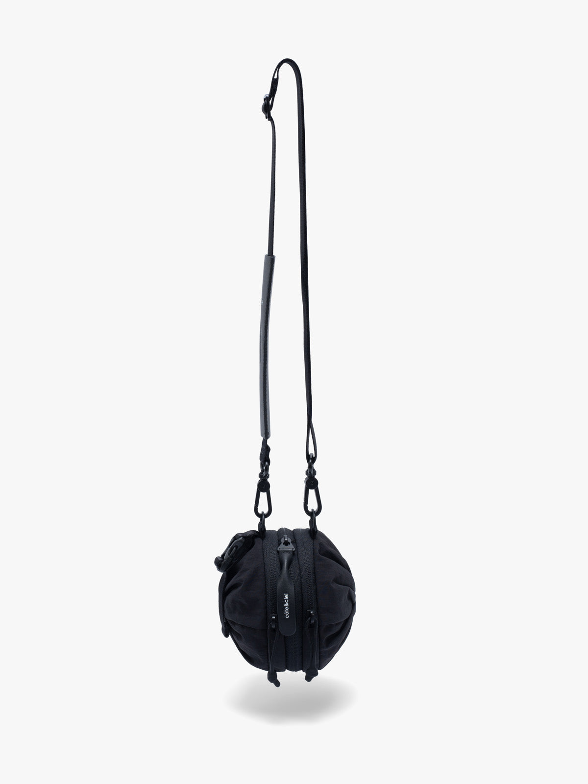 Vikos S Smooth Black