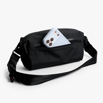 Carryology Essentials Sling - 4L