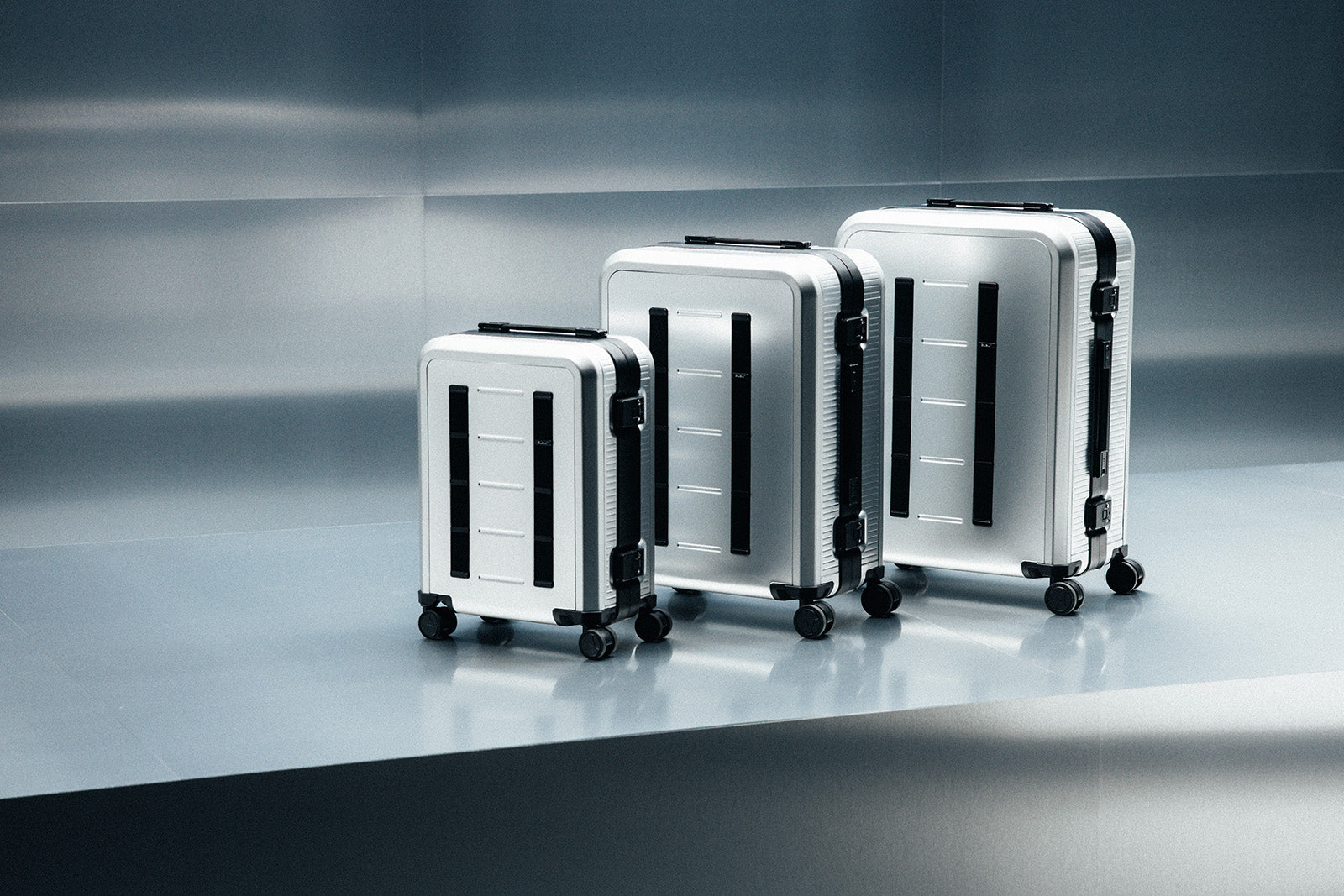 Ramverk Alu Check-In Luggage Medium - 71L