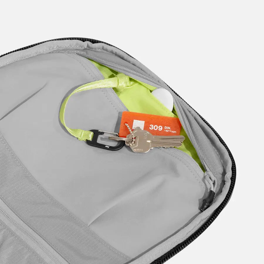 Travel Pack 4 (28L) - Ultra