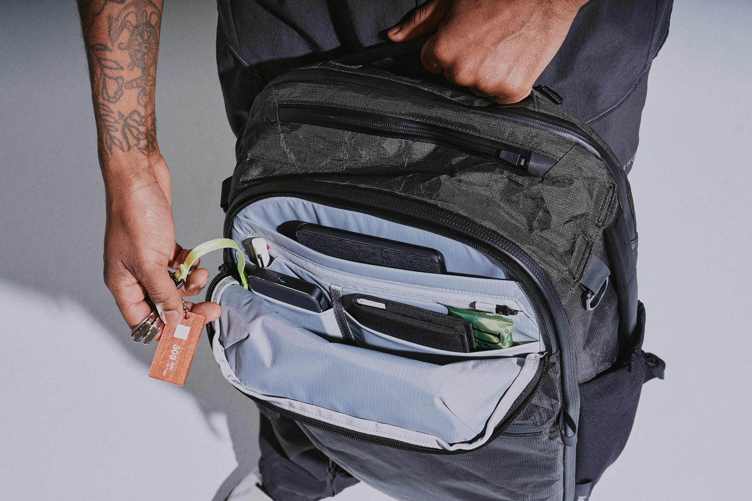 Travel Pack 4 (35L) - Ultra