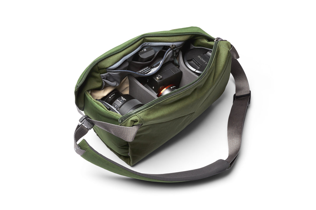 Venture Camera Sling 10L