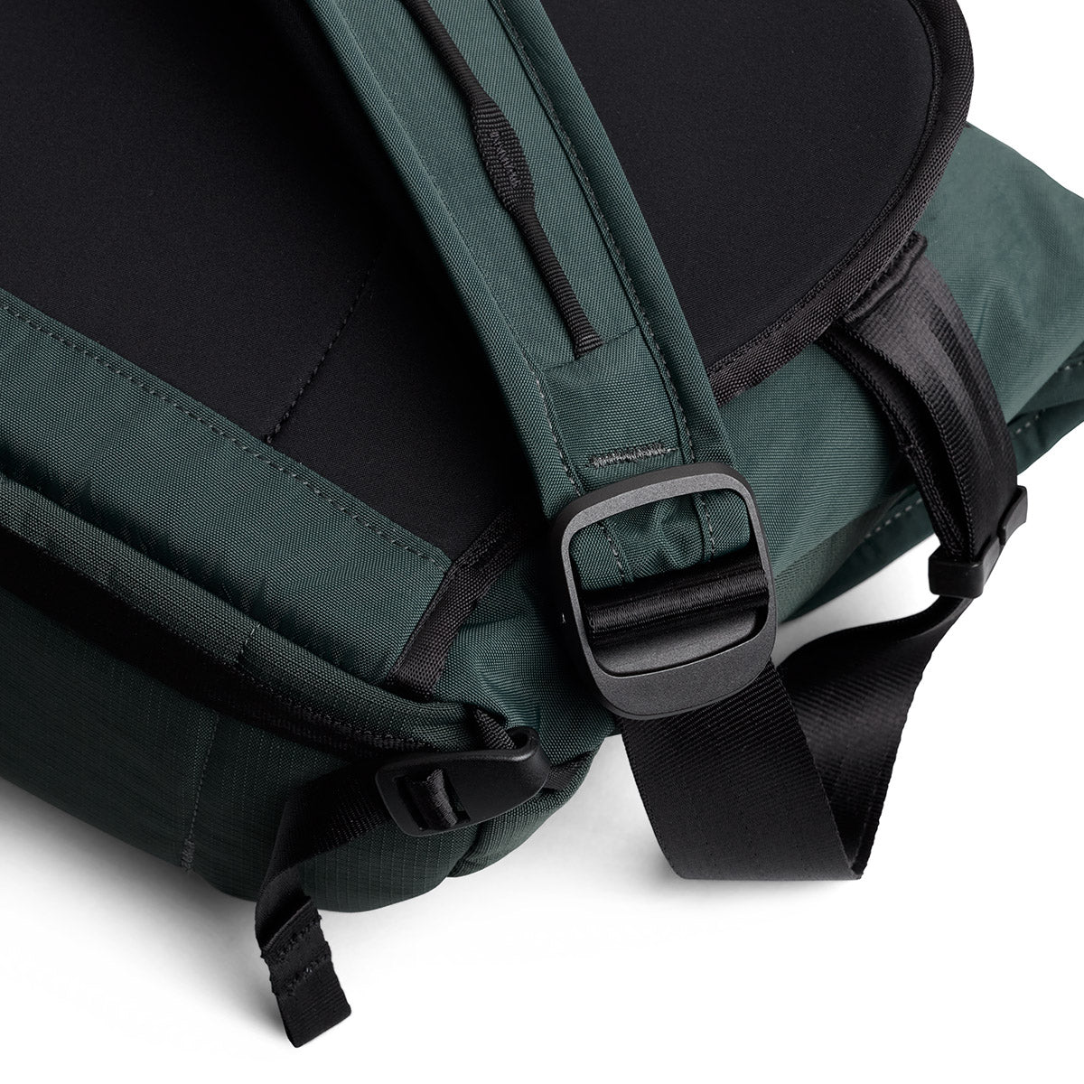 Venture Messenger 14”