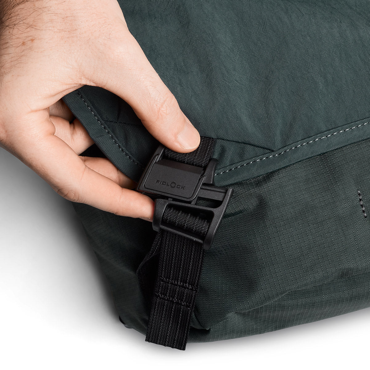 Venture Messenger 16”