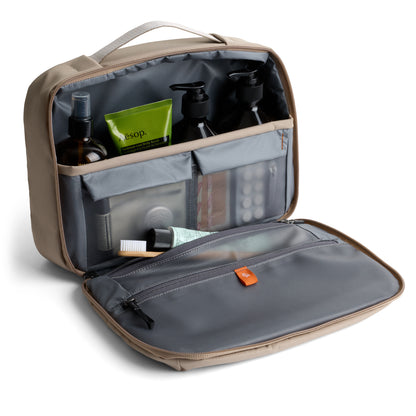 Hanging Toiletry Kit Plus