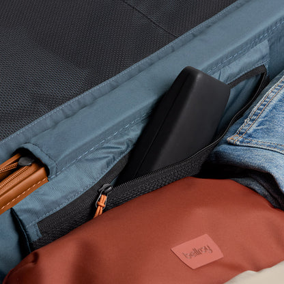 Transit Check-In Large - 101L Volume