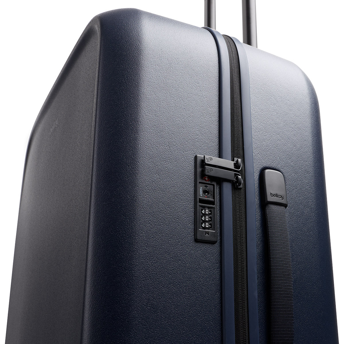 Transit Check-In Large - 101L Volume