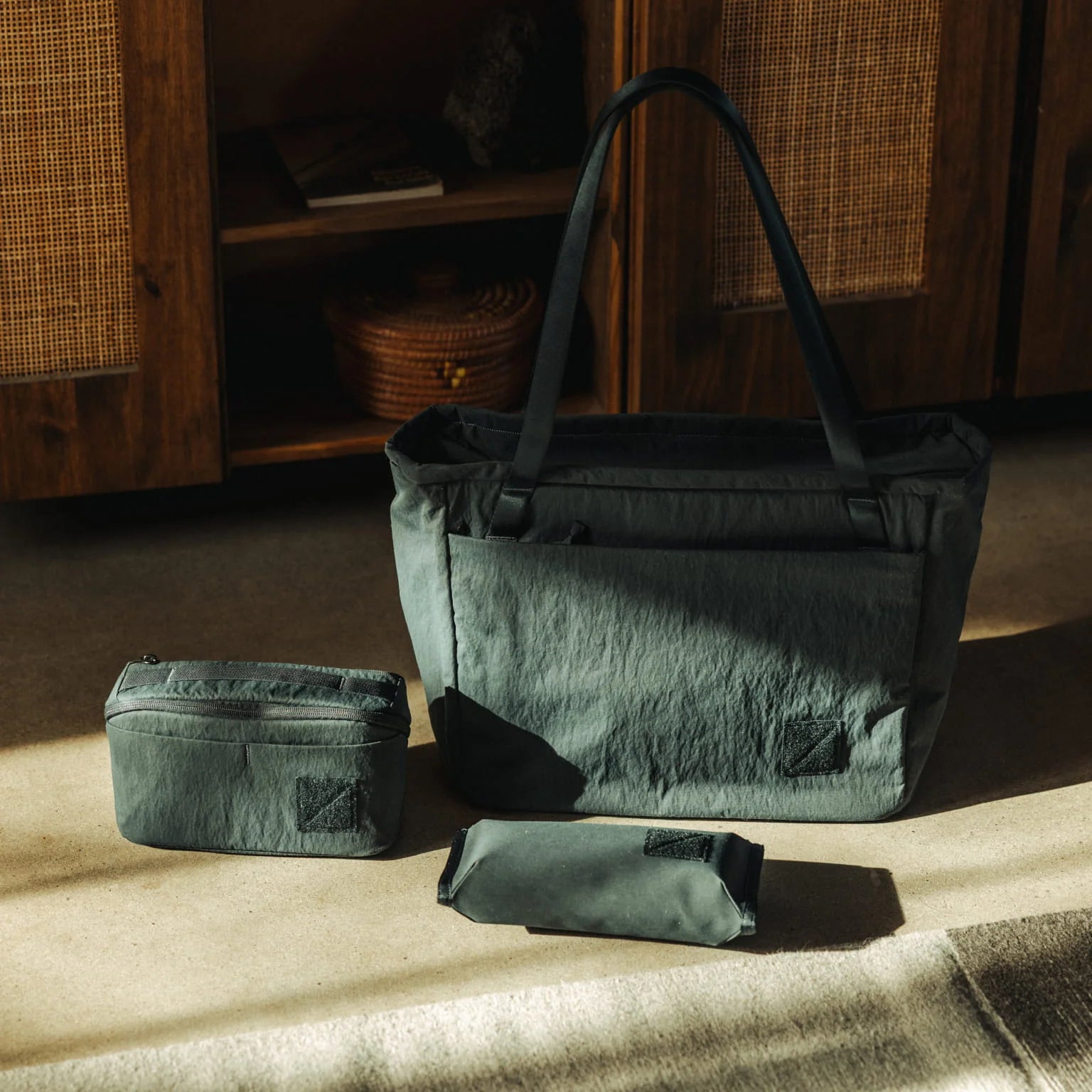 Civic Daily Tote - 24L - Konbu