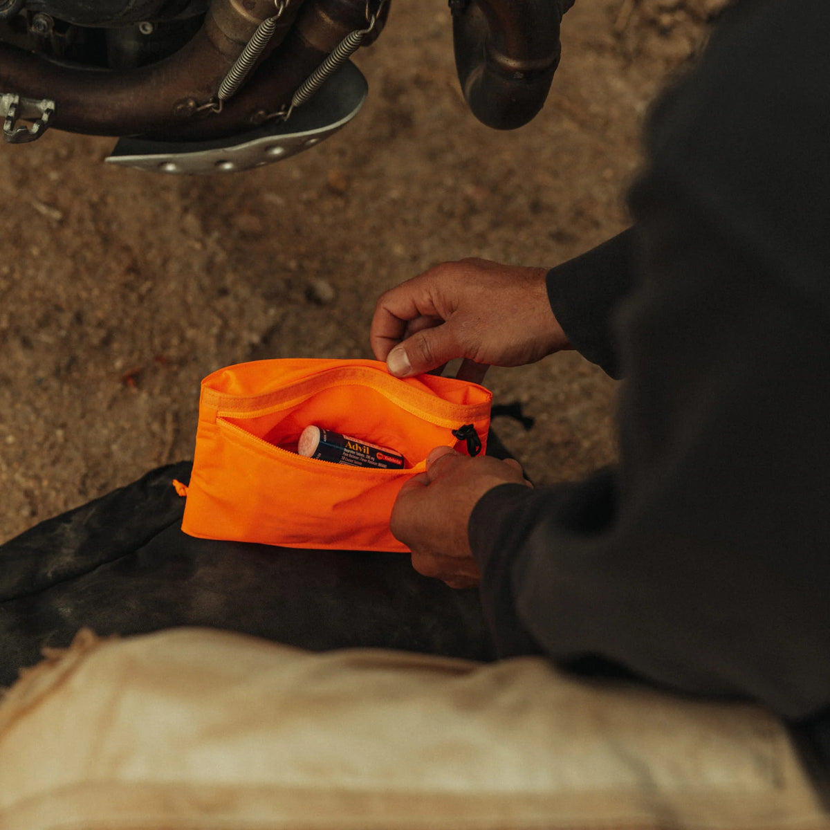 Civic Flat Pouch
