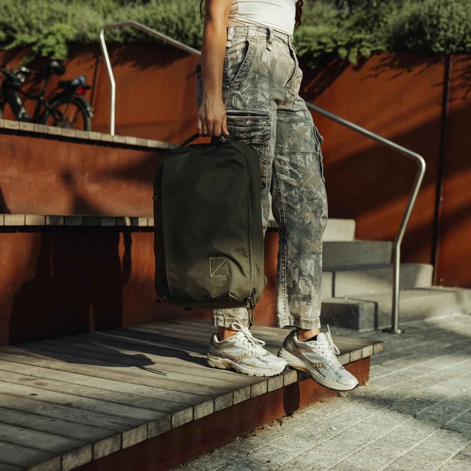 Civic Panel Loader - 16L