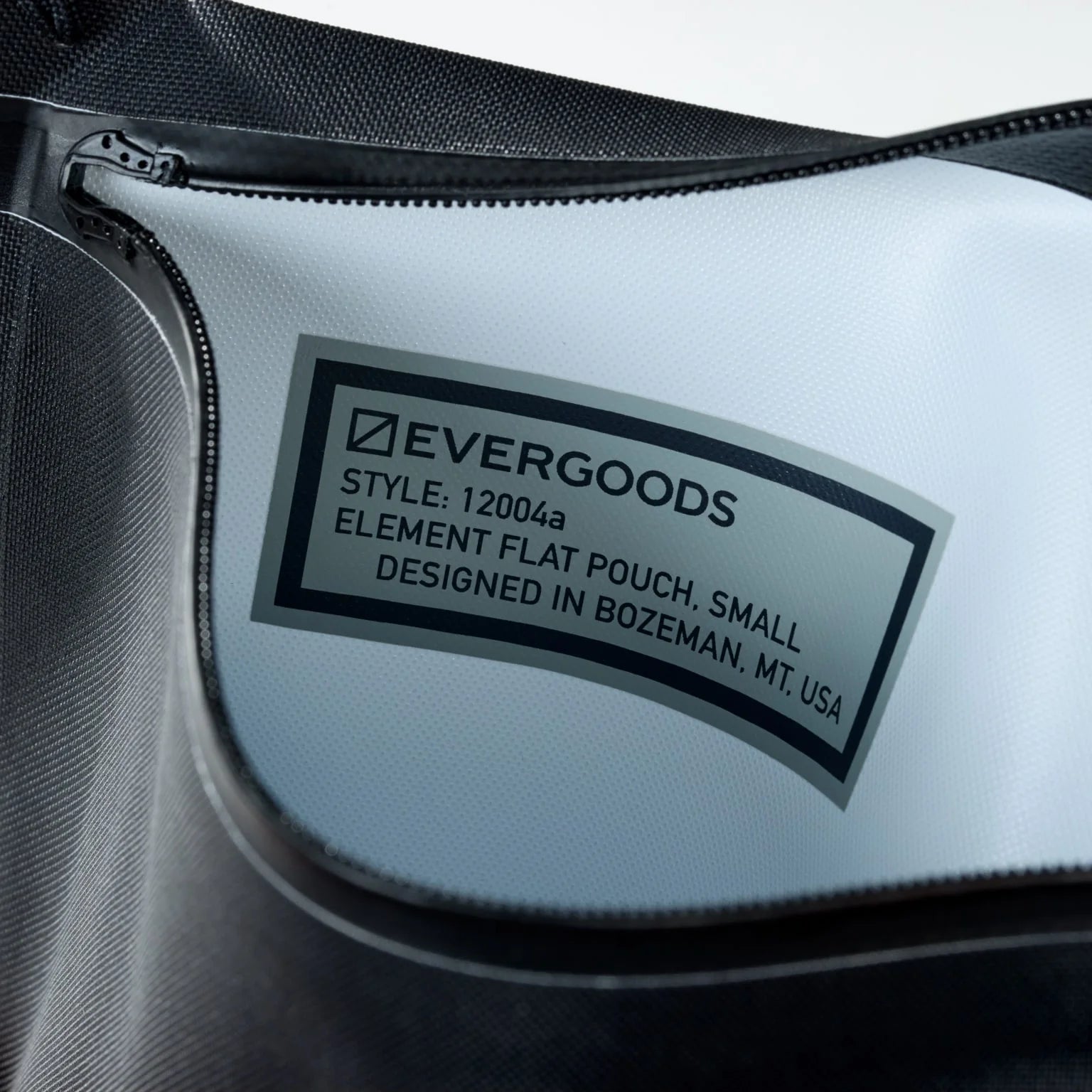 Element Flat Pouch - Small