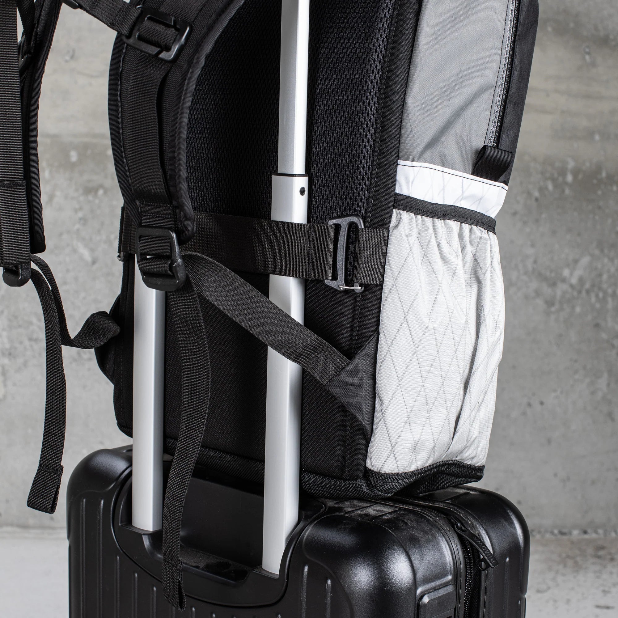 Radius- 21L - Graymat