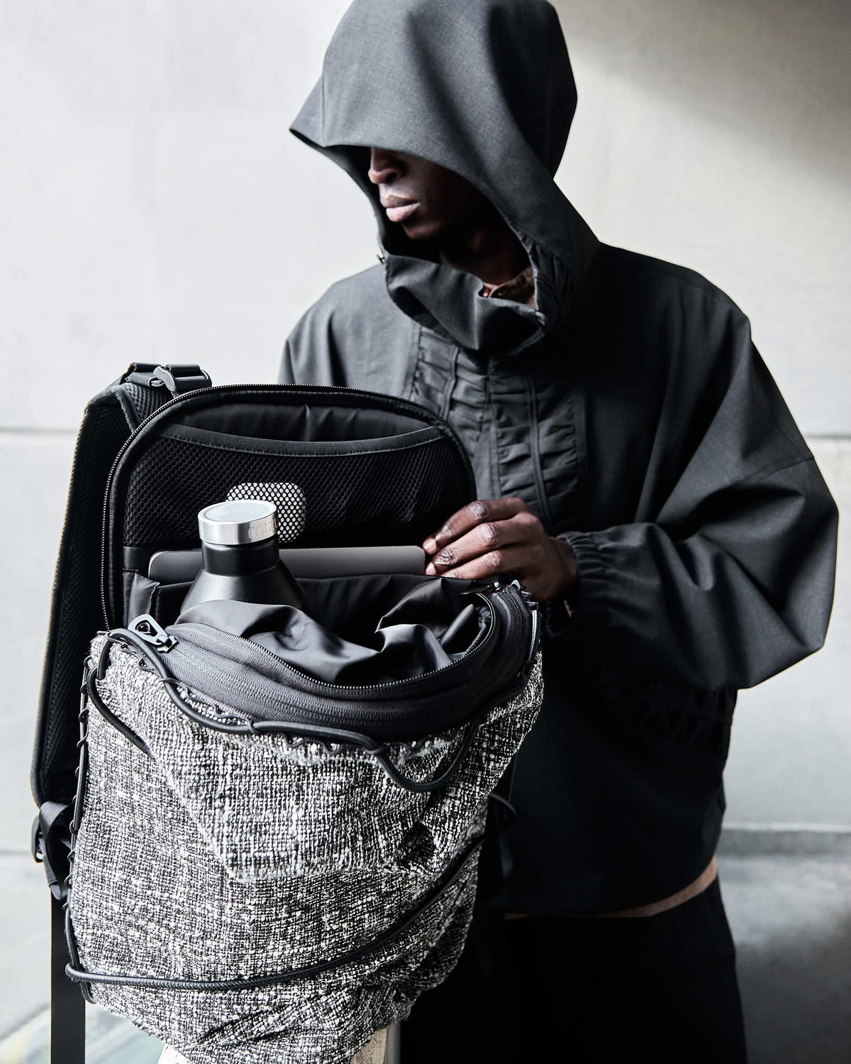Laden Tweed Black & Cream