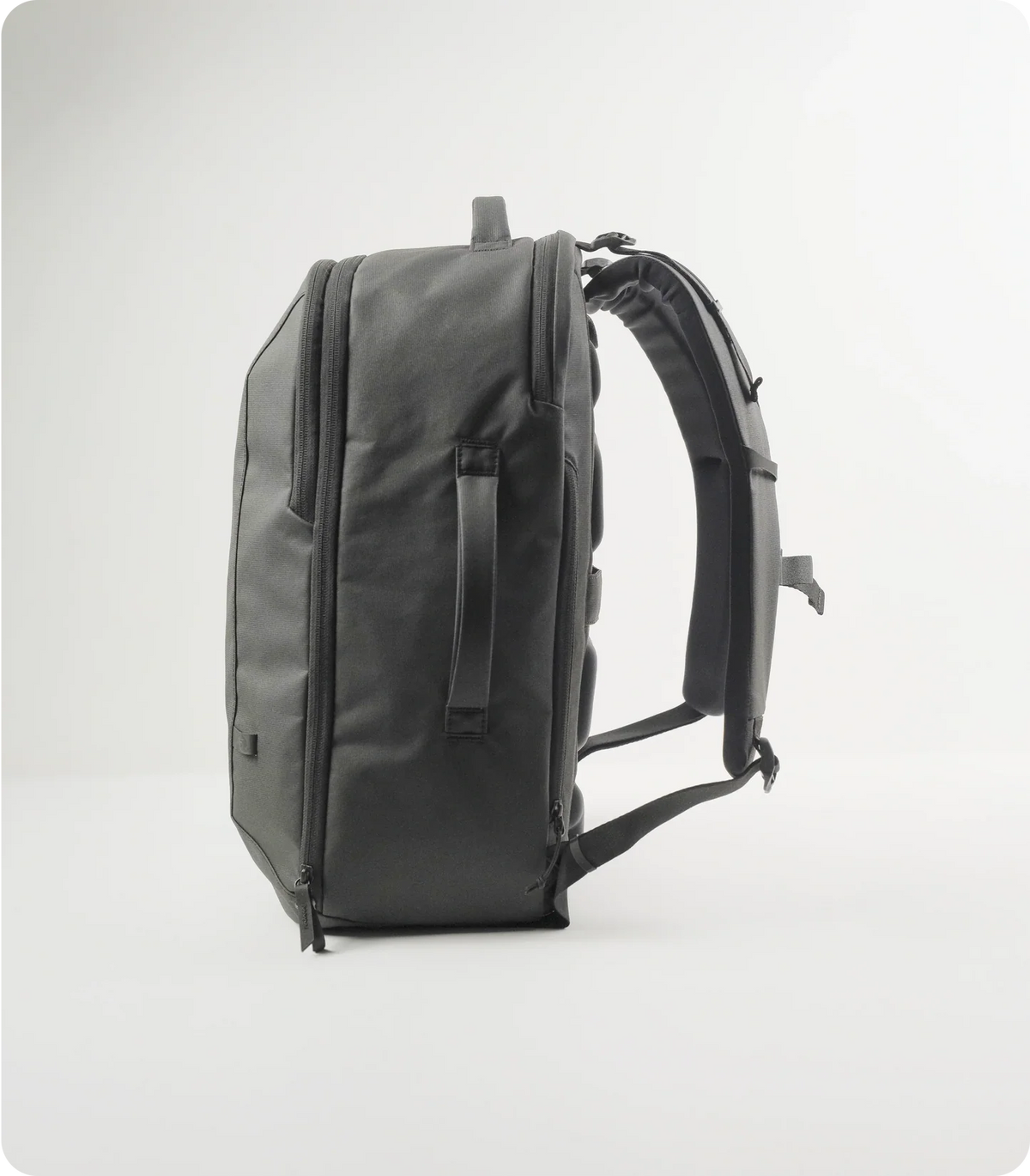 Levo Travel Backpack - 30L